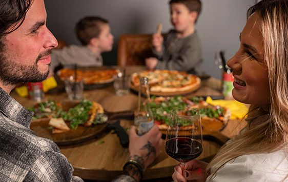 kom lekker bij ons eten in Mierlo